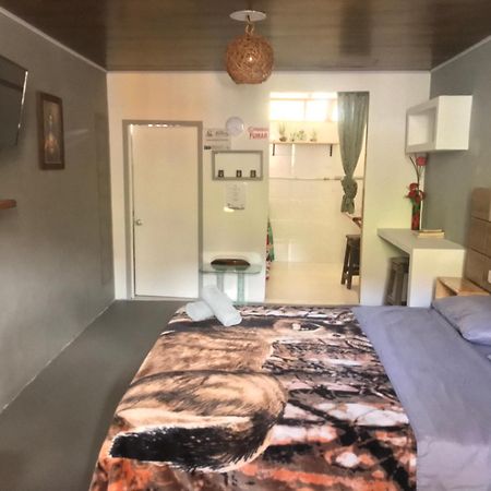 Makana Apartastudio 萨兰托 外观 照片