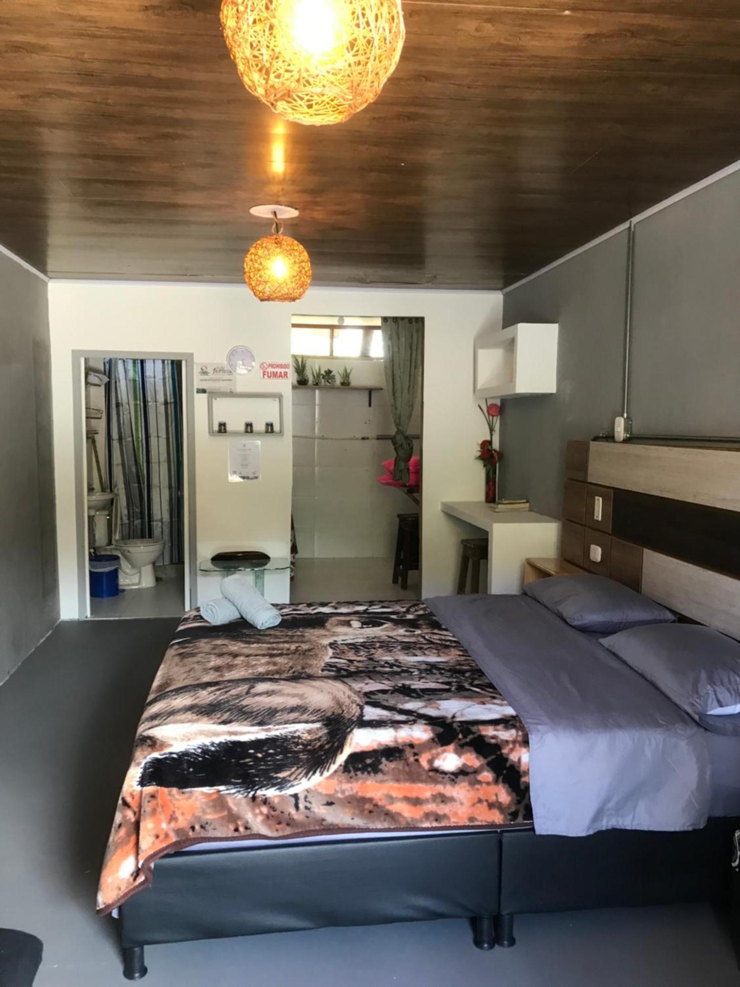 Makana Apartastudio 萨兰托 外观 照片